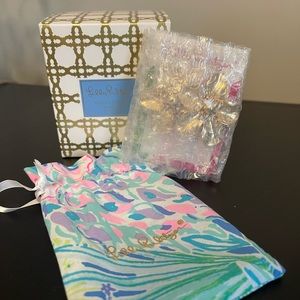 Lilly Pulitzer Candle - Blue Caning and earrings